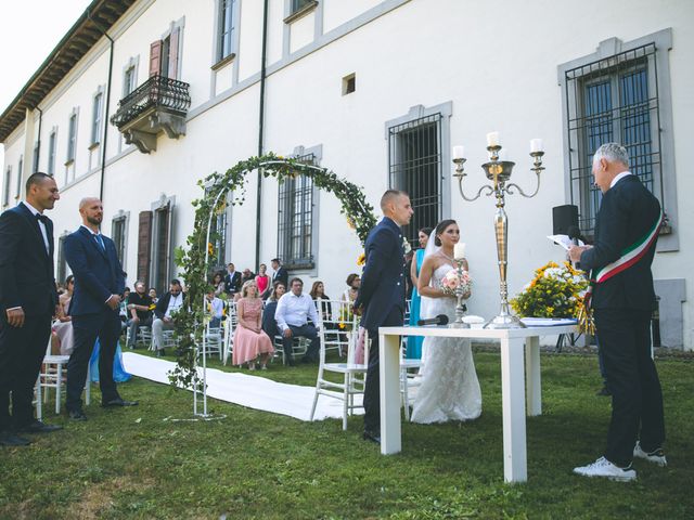 Il matrimonio di Luciano e Elena a Turano Lodigiano, Lodi 47