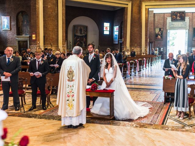Il matrimonio di Ivano e Raffaela a Legnano, Milano 8