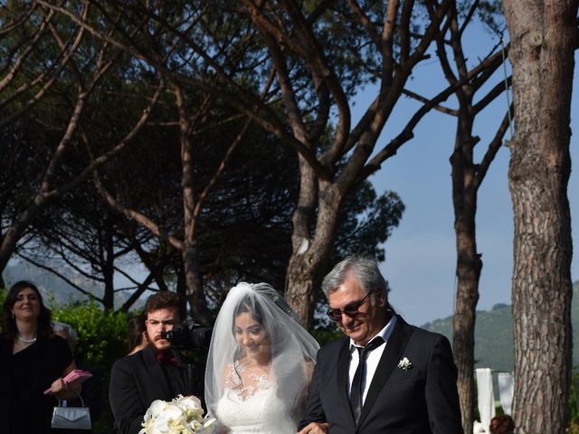 Il matrimonio di Martino e Emanuela a Pozzuoli, Napoli 7
