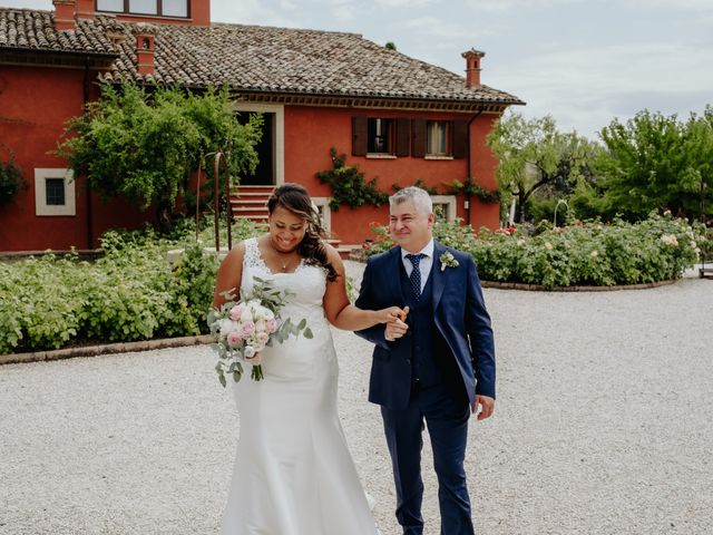 Il matrimonio di Dayanis e Cristian a Fossombrone, Pesaro - Urbino 31