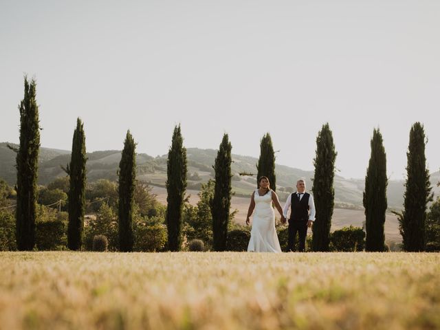 Il matrimonio di Dayanis e Cristian a Fossombrone, Pesaro - Urbino 44