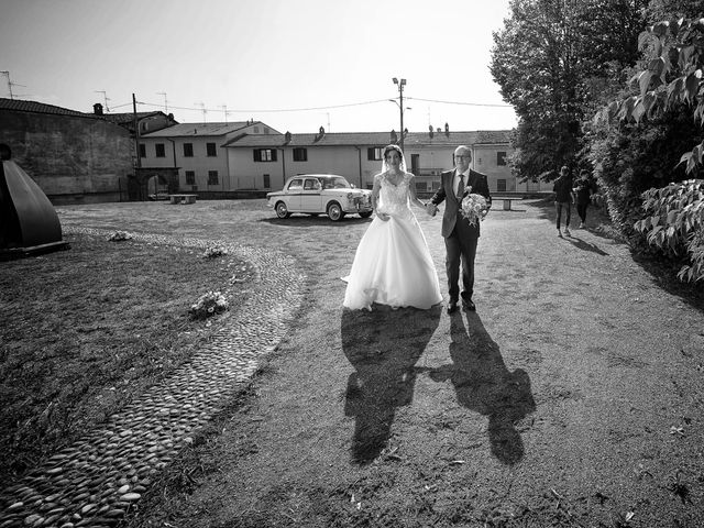 Il matrimonio di Gianluca e Cristina a Gambolò, Pavia 30
