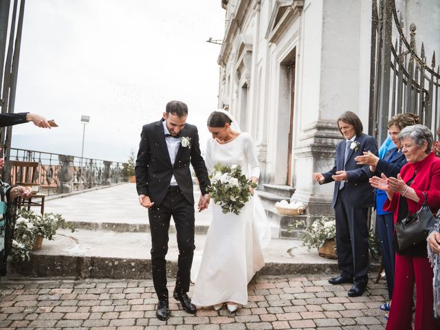 Il matrimonio di Guido e Rossella a Vinchiaturo, Campobasso 28