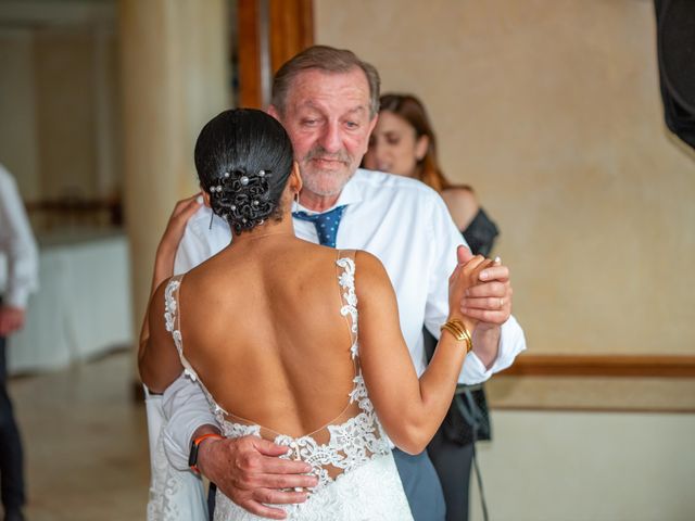 Il matrimonio di Arnel e Patrizia a Riva di Solto, Bergamo 65