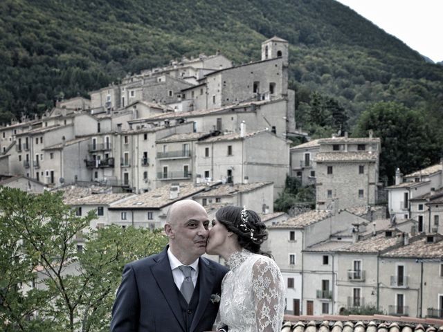 Il matrimonio di Fabio e Elena a Villetta Barrea, L&apos;Aquila 30