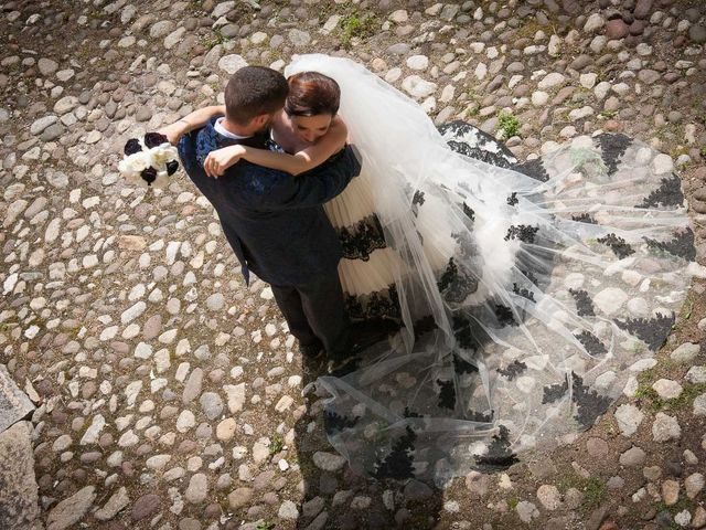 Il matrimonio di Simone e Consuelo a Pergine Valsugana, Trento 25