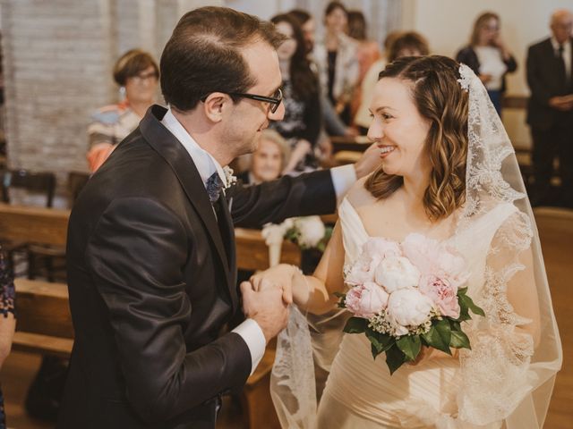 Il matrimonio di Luigi e Lucia a Campomarino, Campobasso 15