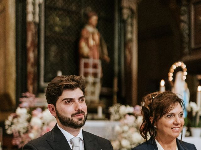 Il matrimonio di Omar e Aurora a Vaprio d'Agogna, Novara 25
