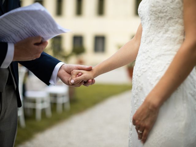 Il matrimonio di Andrea e Aurèlie a Colle Umberto, Treviso 89