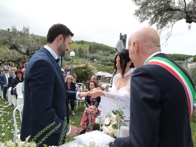 Il matrimonio di Sara e Massimiliano a Torino di Sangro, Chieti 130