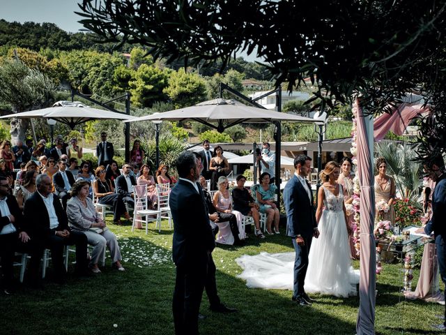 Il matrimonio di Carola e Gianluca a Torino di Sangro, Chieti 37