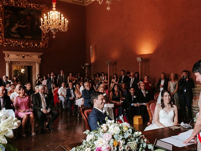 Il matrimonio di Filippo e Giulia a Siena, Siena 12