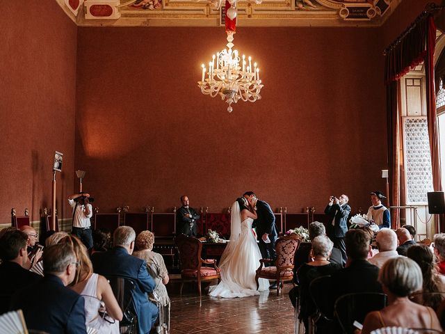 Il matrimonio di Filippo e Giulia a Siena, Siena 25