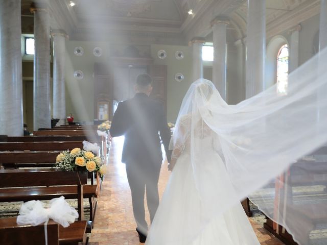 Il matrimonio di Melissa e Marco a Viganò, Lecco 40
