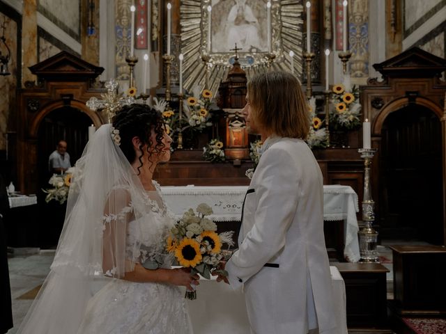 Il matrimonio di Bo Dennis e Elena a Ostra, Ancona 35