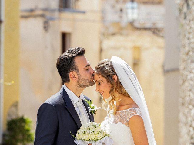 Il matrimonio di Manuela e Davide a Agropoli, Salerno 24