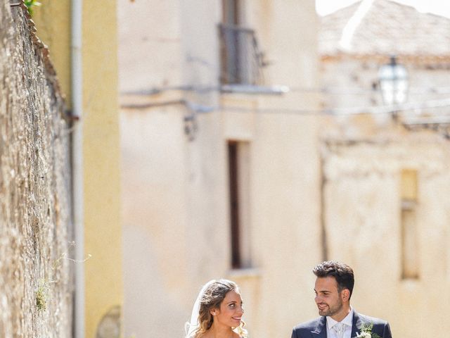 Il matrimonio di Manuela e Davide a Agropoli, Salerno 27