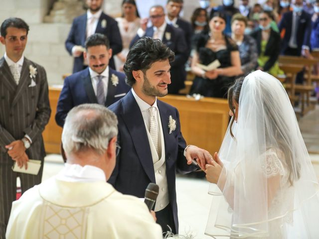 Il matrimonio di Francesco e Rosa a Andria, Bari 33