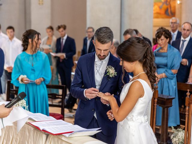 Il matrimonio di Matteo e Valeria a Cesana Brianza, Lecco 27