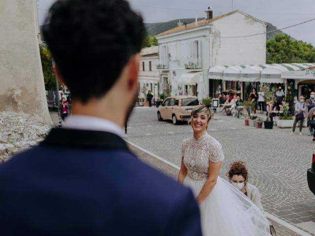 Il matrimonio di Caterina e Alessio a Sirolo, Ancona 25