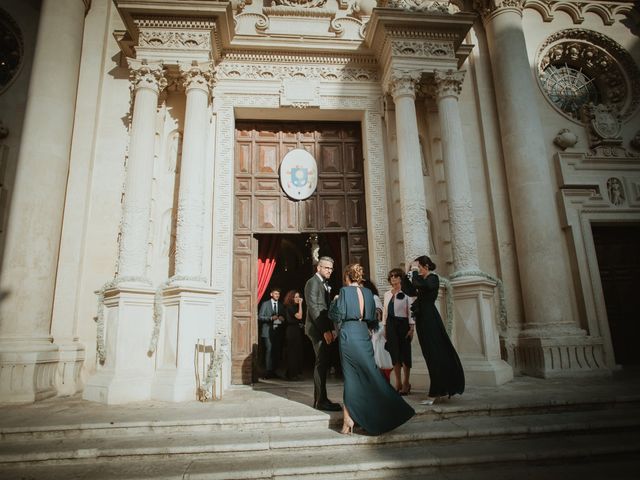 Il matrimonio di Marco e Isabella a Lecce, Lecce 9
