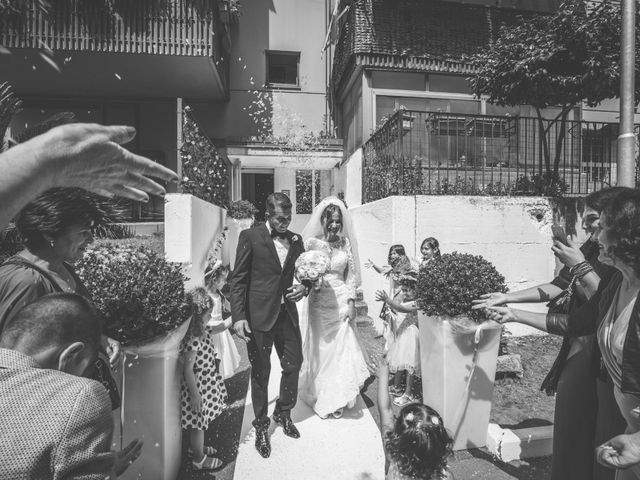 Il matrimonio di Antonio e Tiziana a Pozzuoli, Napoli 30