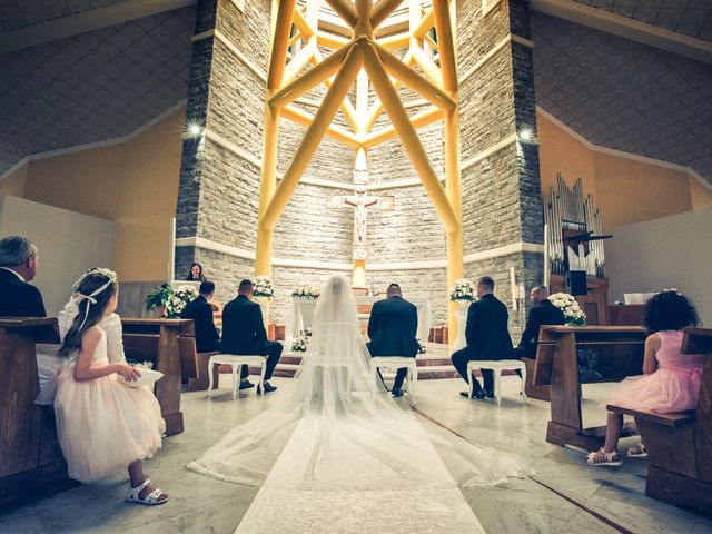 Il matrimonio di Antonio e Tiziana a Pozzuoli, Napoli 40