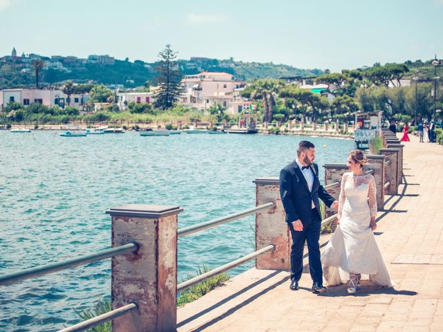 Il matrimonio di Antonio e Tiziana a Pozzuoli, Napoli 61