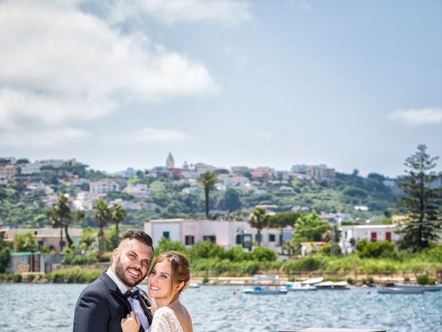 Il matrimonio di Antonio e Tiziana a Pozzuoli, Napoli 63