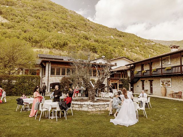 Il matrimonio di Damiano e Greta a Revine Lago, Treviso 27