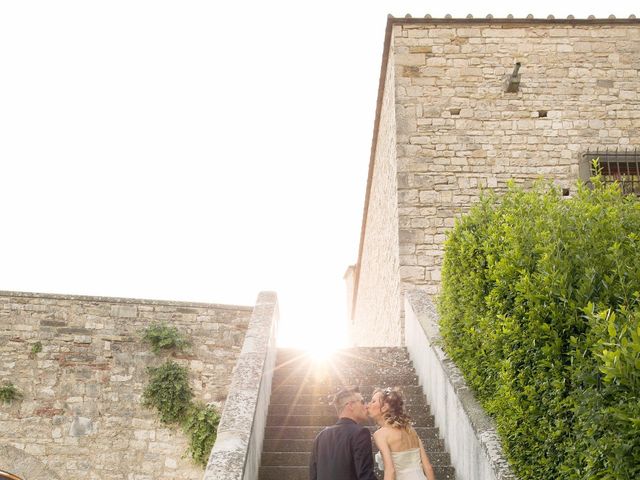 Il matrimonio di Matteo e Cristina a Incisa in Val d&apos;Arno, Firenze 32