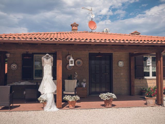 Il matrimonio di Laura e Giovanni a Pitigliano, Grosseto 2