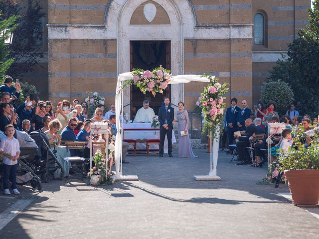 Il matrimonio di Laura e Giovanni a Pitigliano, Grosseto 11