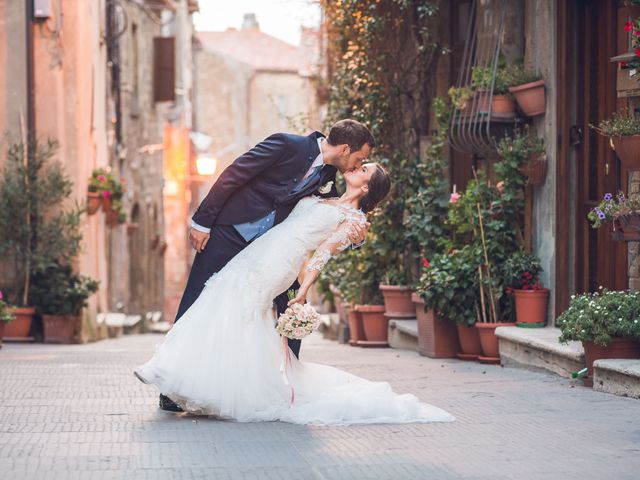 Il matrimonio di Laura e Giovanni a Pitigliano, Grosseto 22