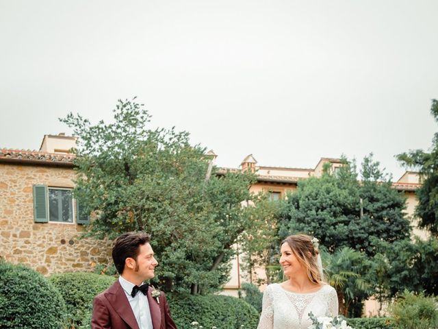 Il matrimonio di Mirco e Marta a San Gimignano, Siena 8