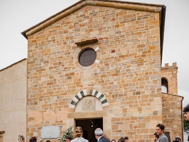 Il matrimonio di Mirco e Marta a San Gimignano, Siena 15