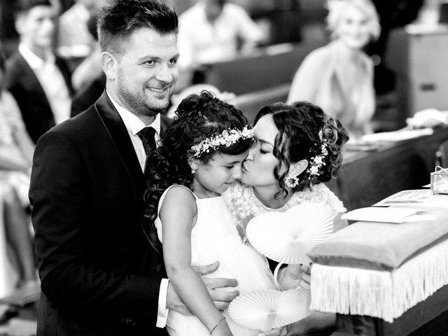 Il matrimonio di Luca e Erika a Cavallermaggiore, Cuneo 18
