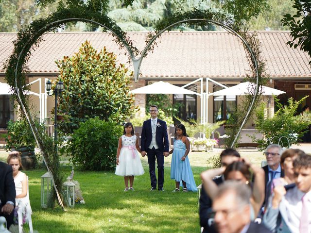 Il matrimonio di Davide e Roberta a Scaldasole, Pavia 20