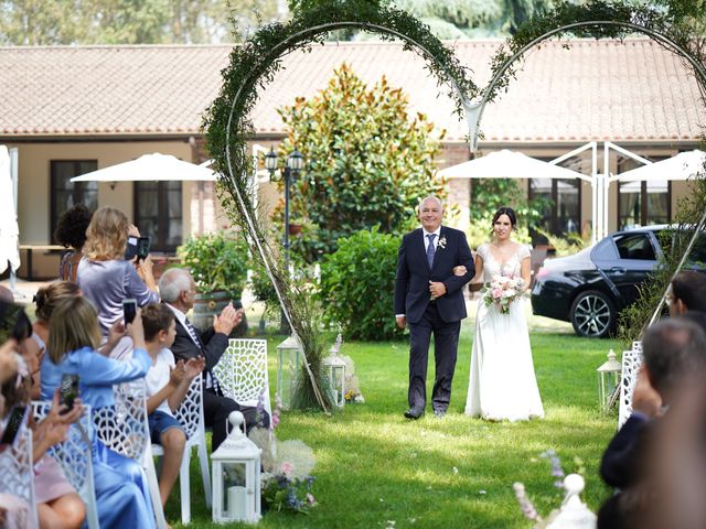 Il matrimonio di Davide e Roberta a Scaldasole, Pavia 26