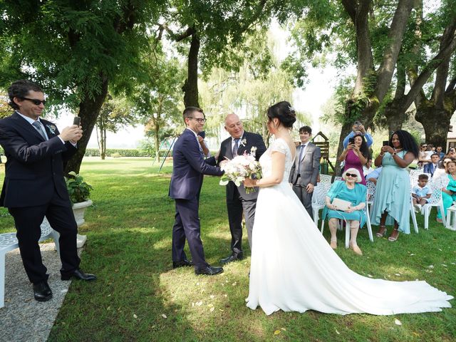 Il matrimonio di Davide e Roberta a Scaldasole, Pavia 28