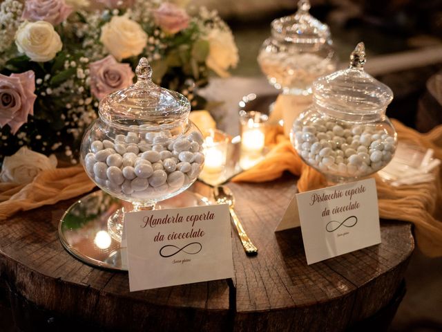Il matrimonio di Andrea e Melinda a Erba, Como 42