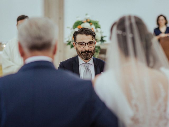 Il matrimonio di Marusca e Luigi a Torrevecchia Teatina, Chieti 16