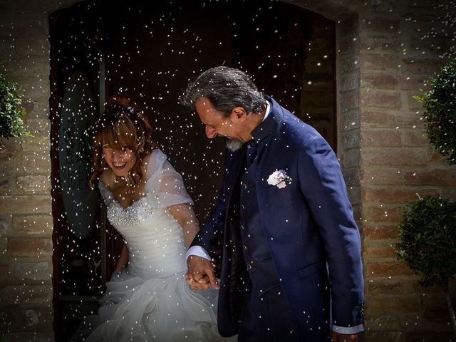 Il matrimonio di Antonello e Gisella a Fiastra, Macerata 12