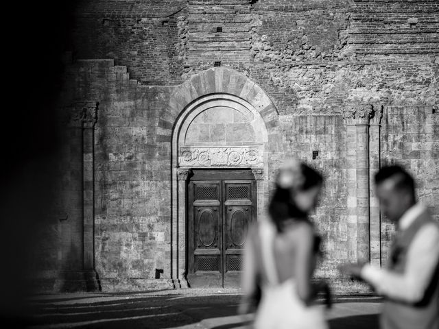 Il matrimonio di Luca e Gloria a Siena, Siena 41