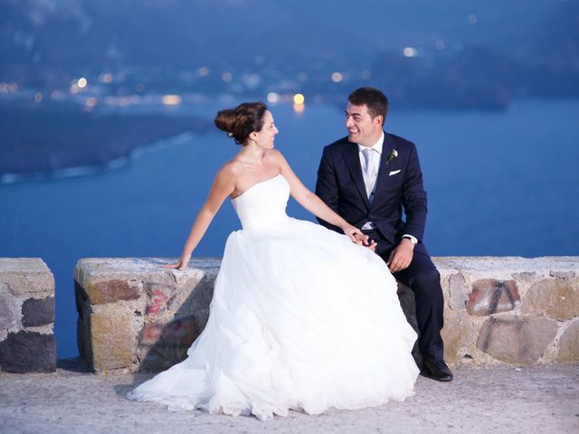 Il matrimonio di Andrea e Paola a Lipari, Messina 32