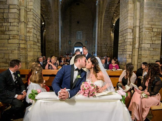 Il matrimonio di Marco e Roberta a Maiolati Spontini, Ancona 38