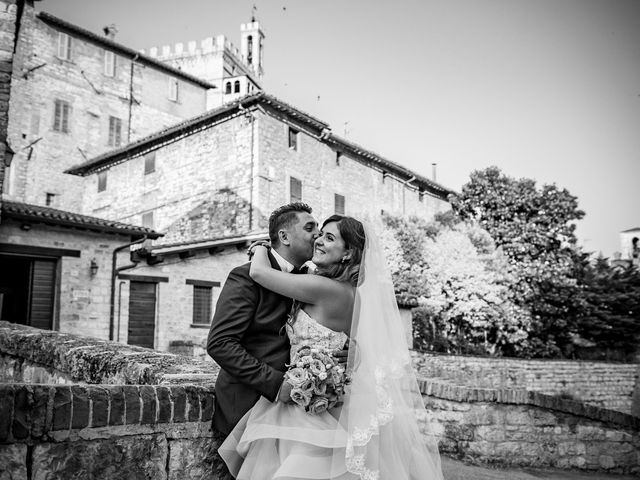 Il matrimonio di Marco e Roberta a Maiolati Spontini, Ancona 43