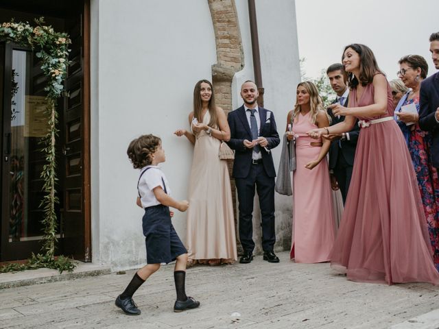 Il matrimonio di Davide e Claudia a Pescara, Pescara 22