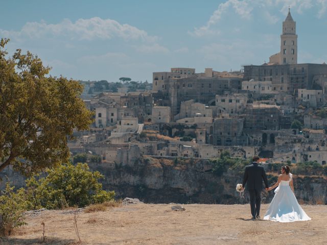 Il matrimonio di Donatello e Lorena a Matera, Matera 20