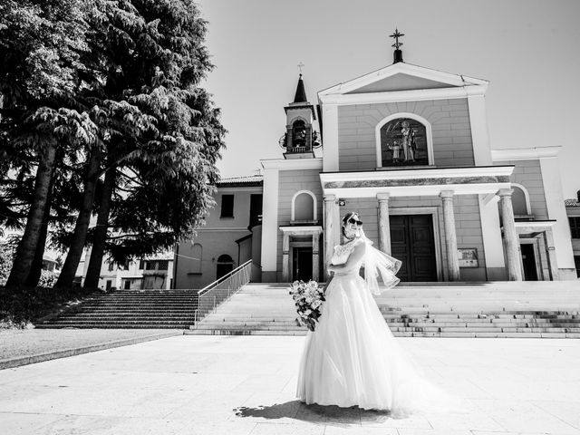 Il matrimonio di Niccolò e Elisa a Giussano, Monza e Brianza 37